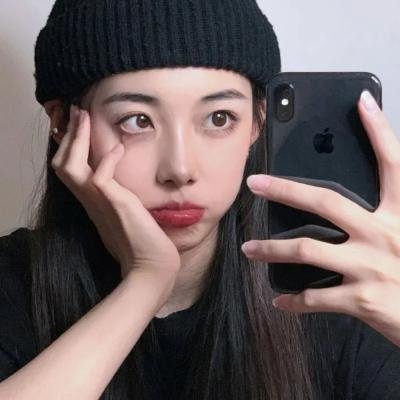 三条黑暗的街道 海报